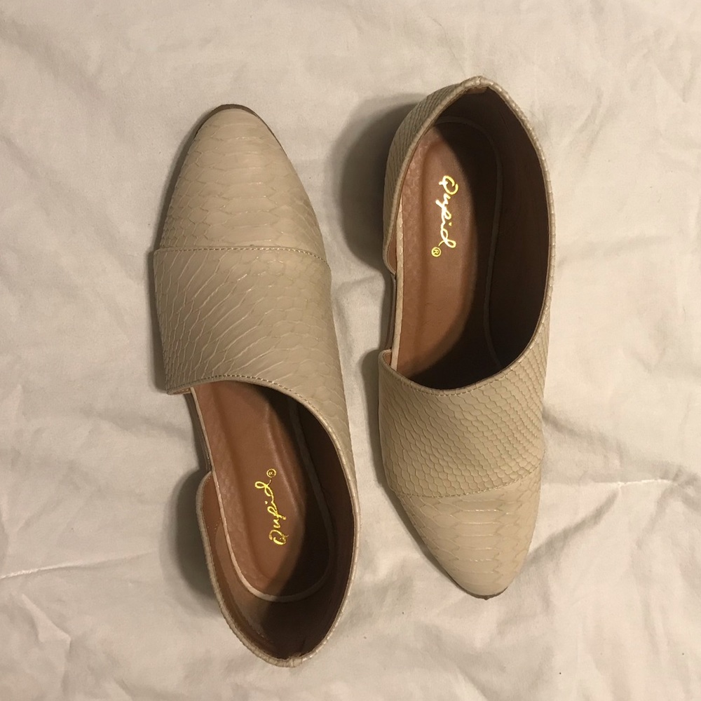 Booties, textured